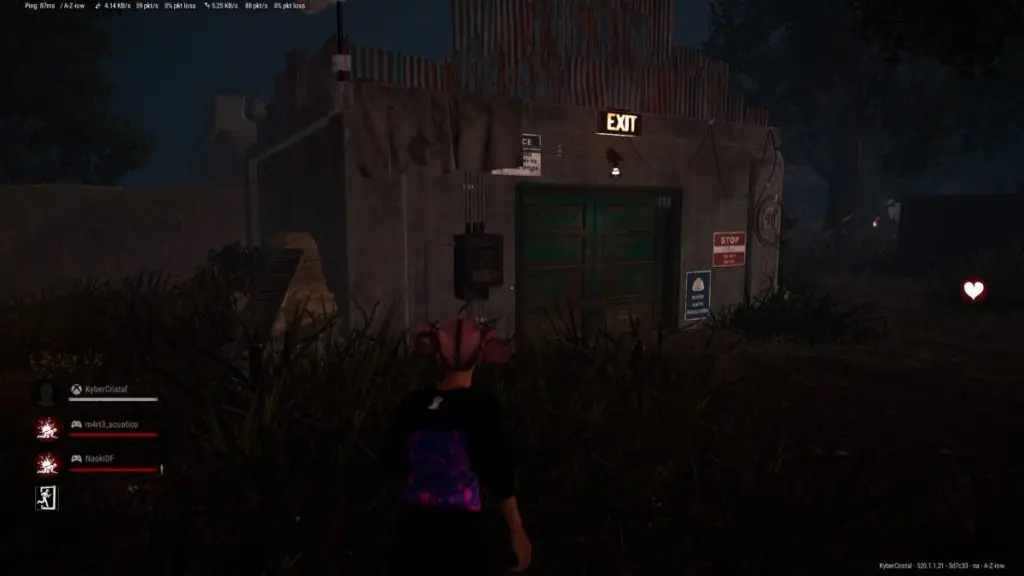 Survivor runs to Escape Door